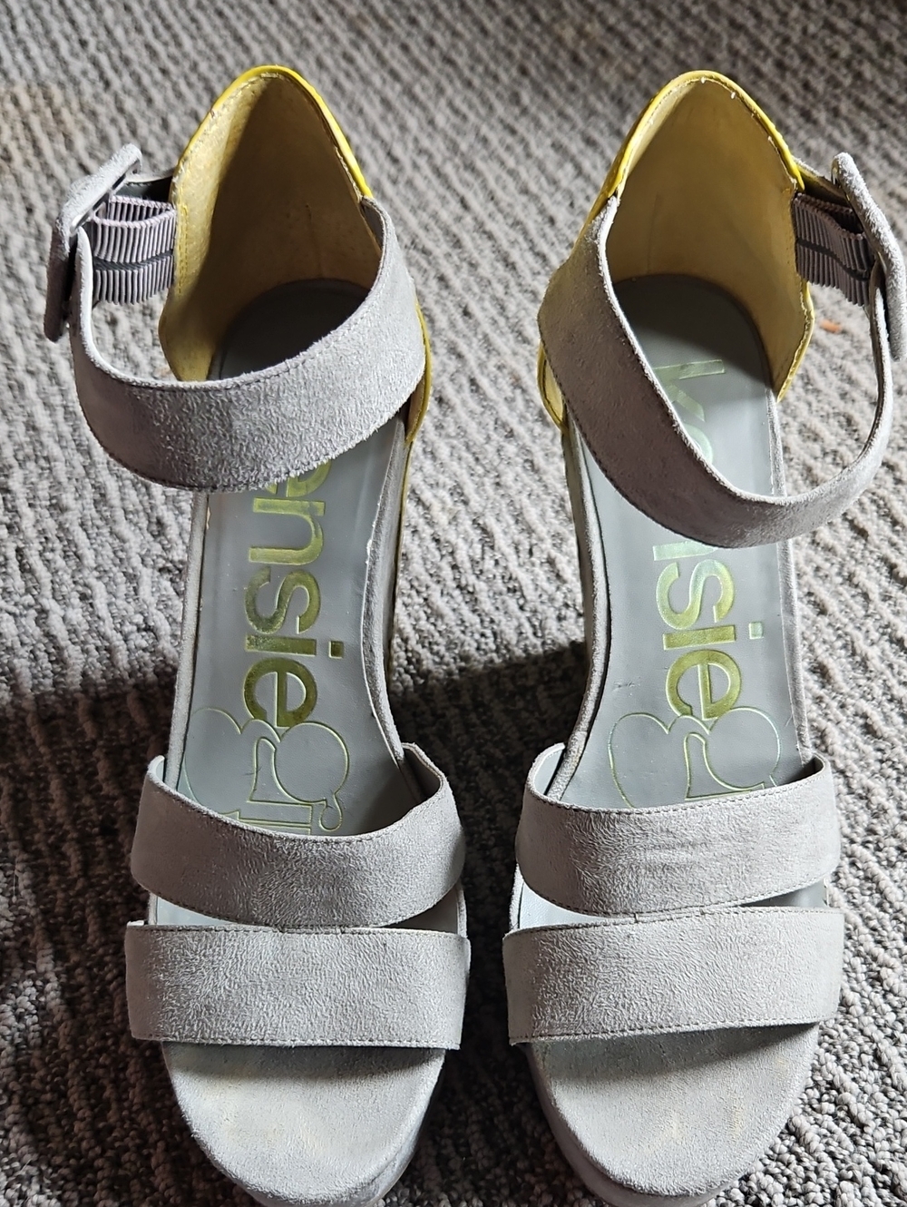 Kensie Girl Light Gray Suede Wedge Sandals with Yellow/green Accent